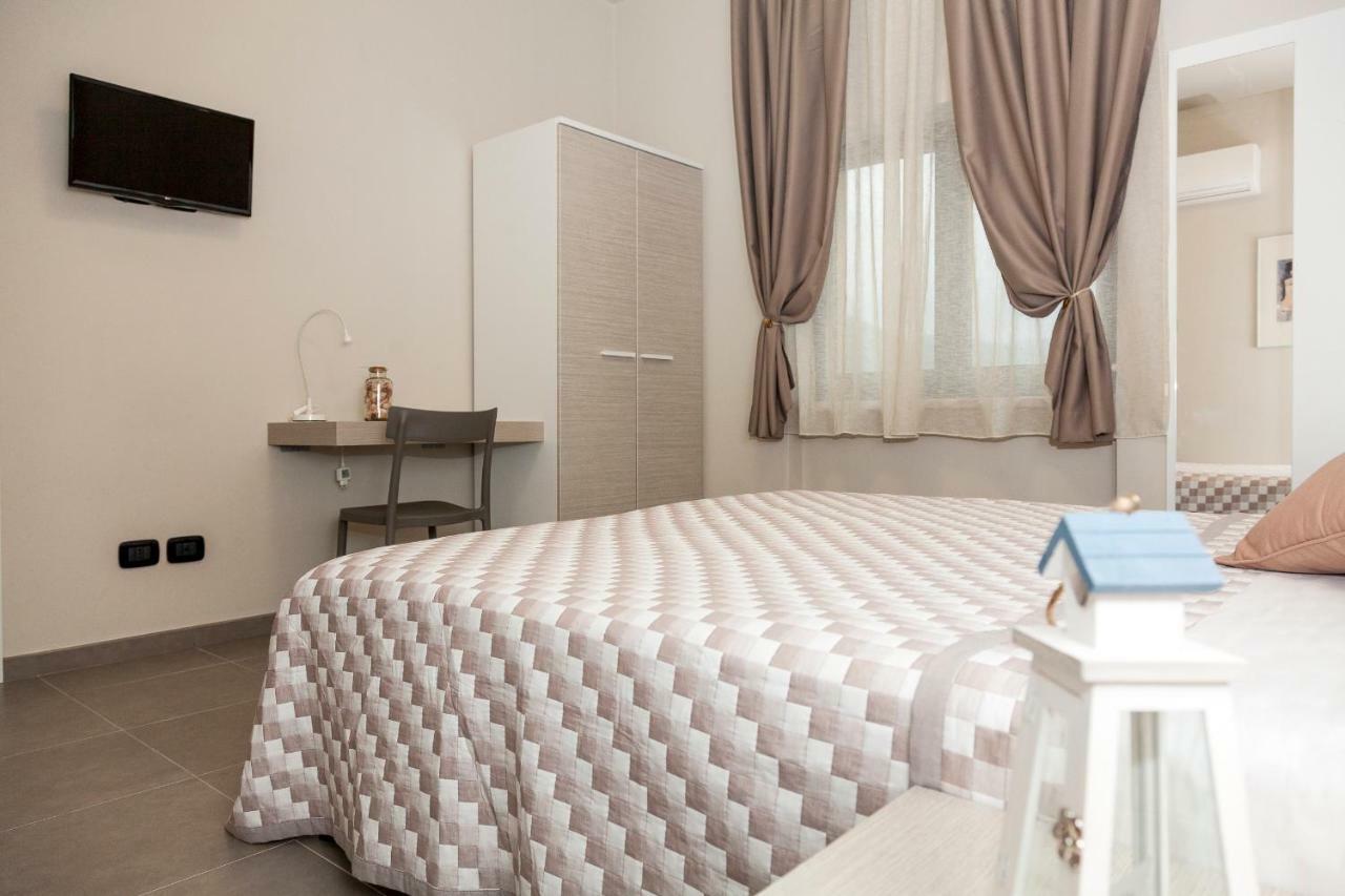 فندق Riviera Hub Cisano sul Neva المظهر الخارجي الصورة